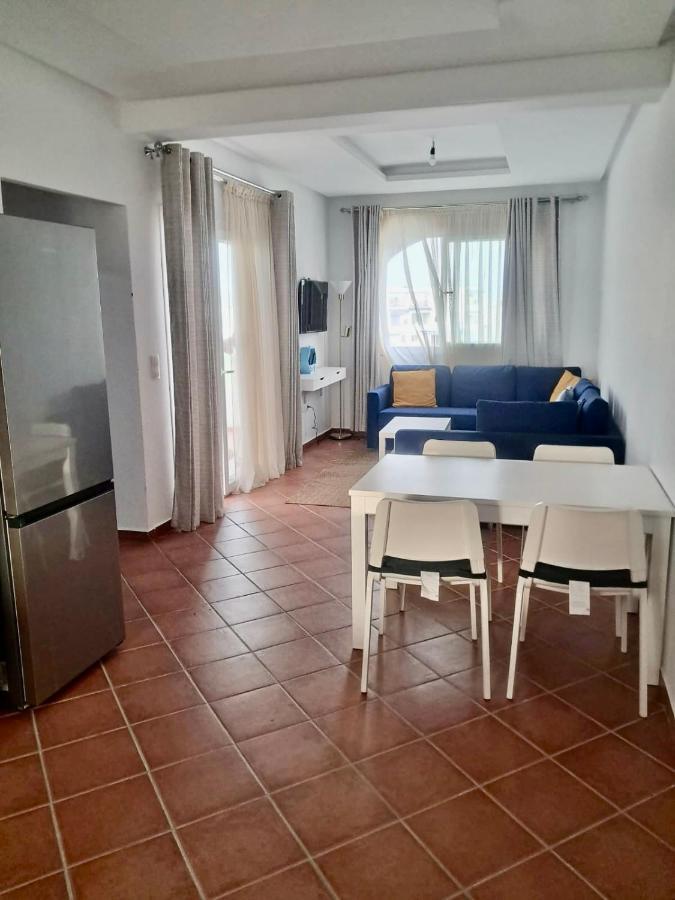 Private Apartment With Access To Pool 5 Km From The Beach Кабо Негро Екстериор снимка